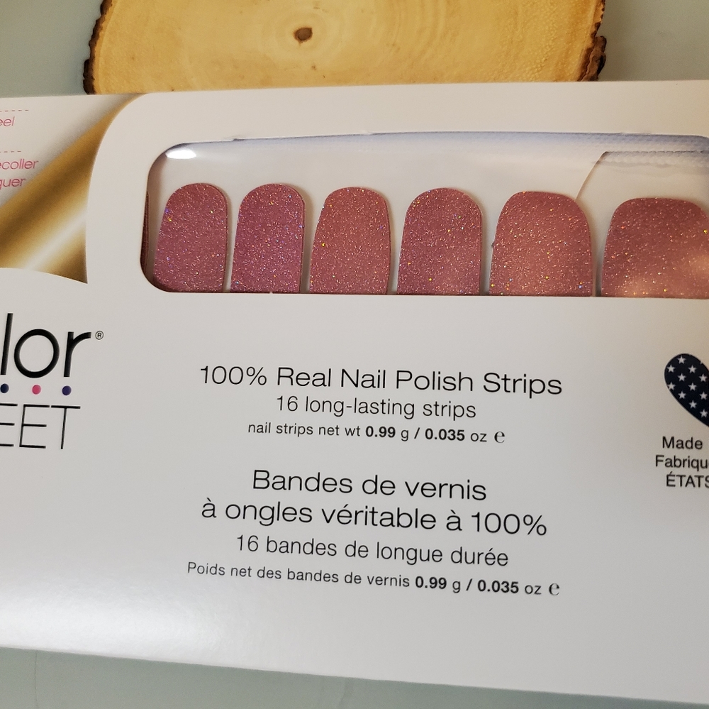 "Czech Me Out" Nail Strips